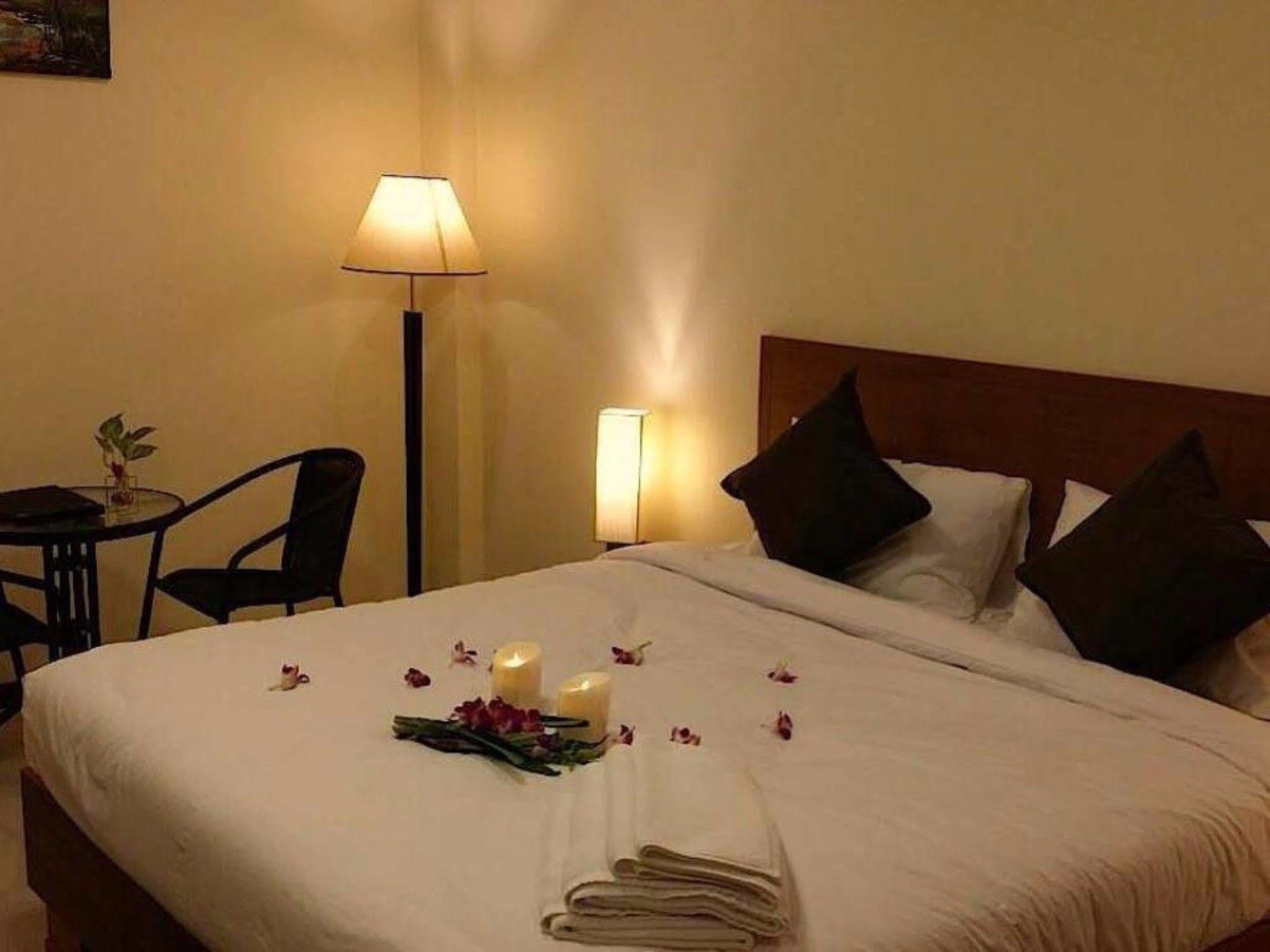 Lita Place روي إت المظهر الخارجي الصورة